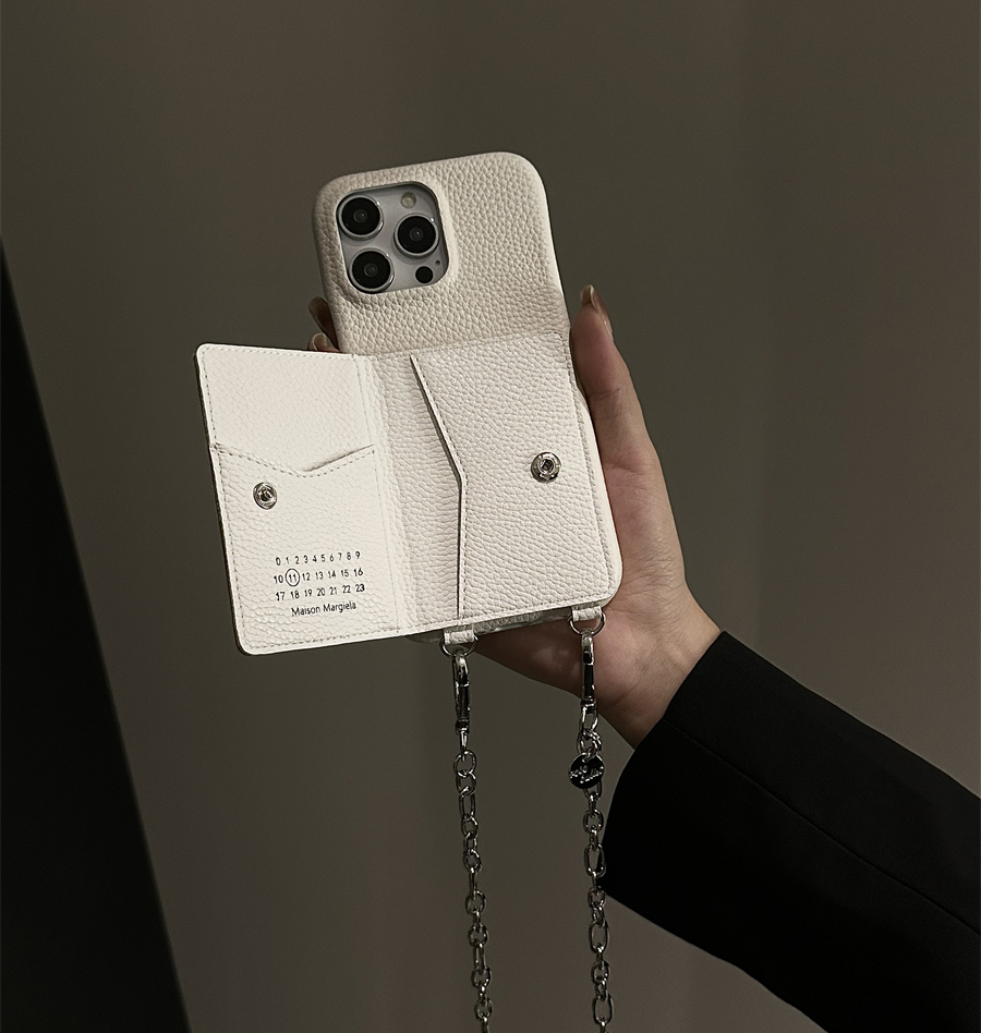 マルジェラ iPhone15 15Pro 15ProMaxケース ショルダーチェーン付き