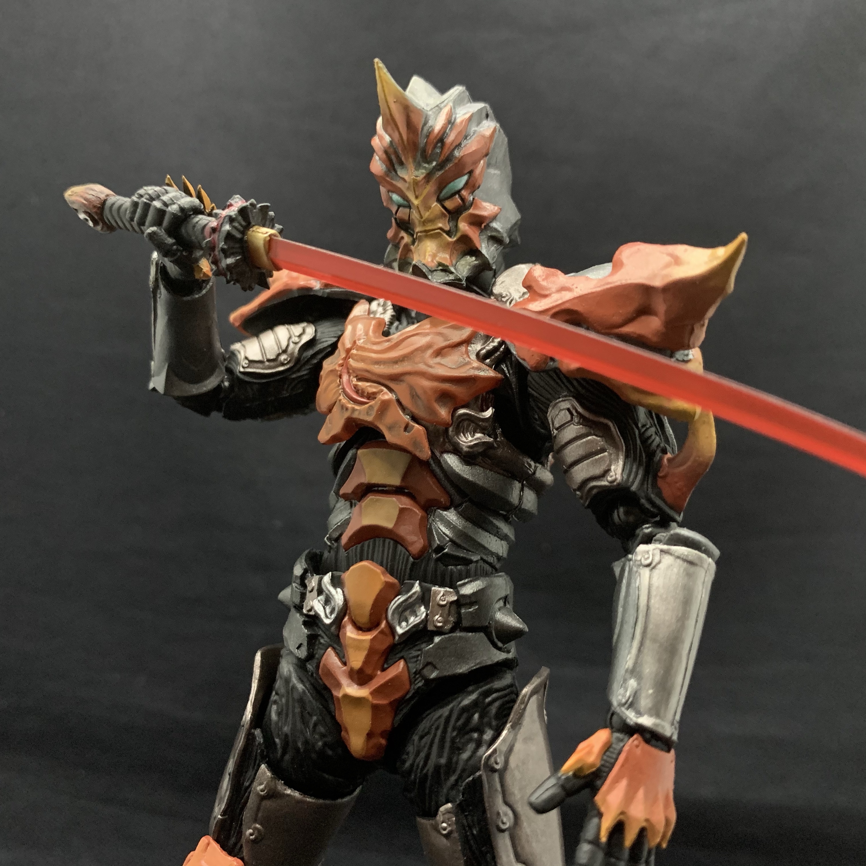 簡易レビュー】S.H.Figuarts ウルトラマンゼット ガンマフューチャー