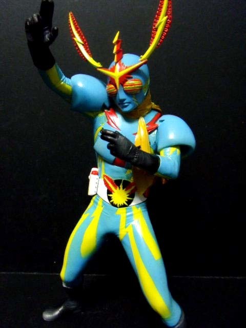 ☆海洋堂 「イナズマンF」: 特撮フィギュア制作回顧録