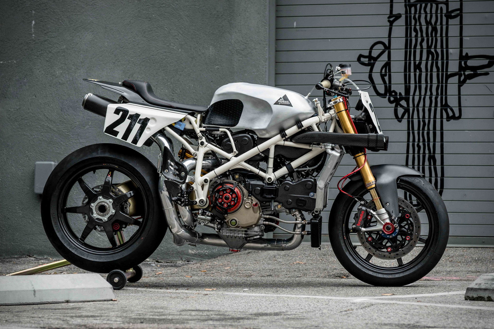 Deus Ex Machina Beastie Motorcycle | Uncrate