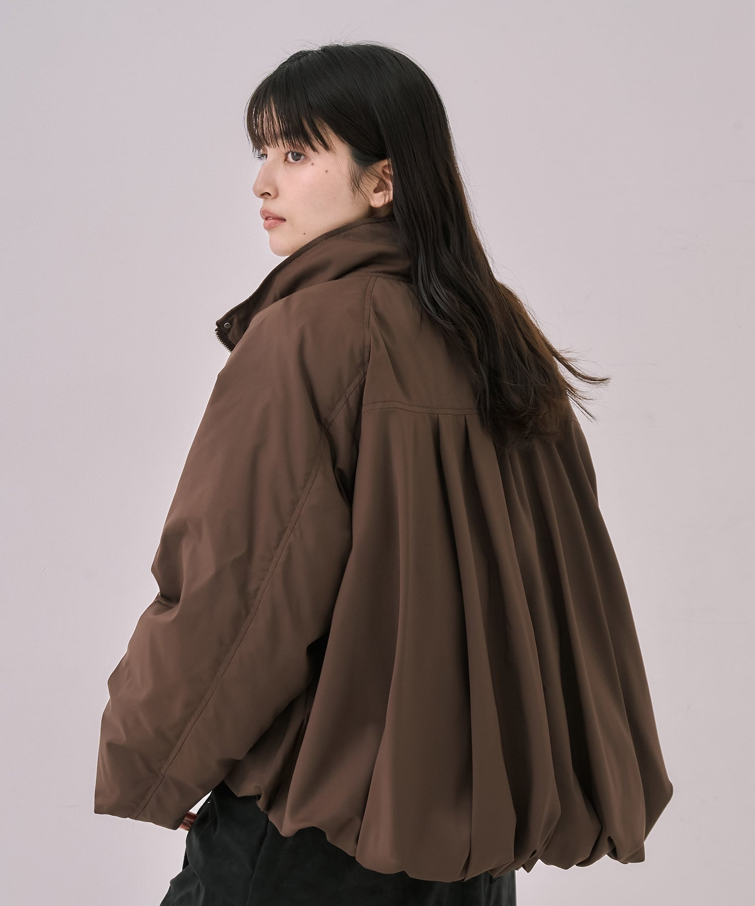 残りわずか〉バルーンダウンジャケット(1 BROWN): : ウィメンズ
