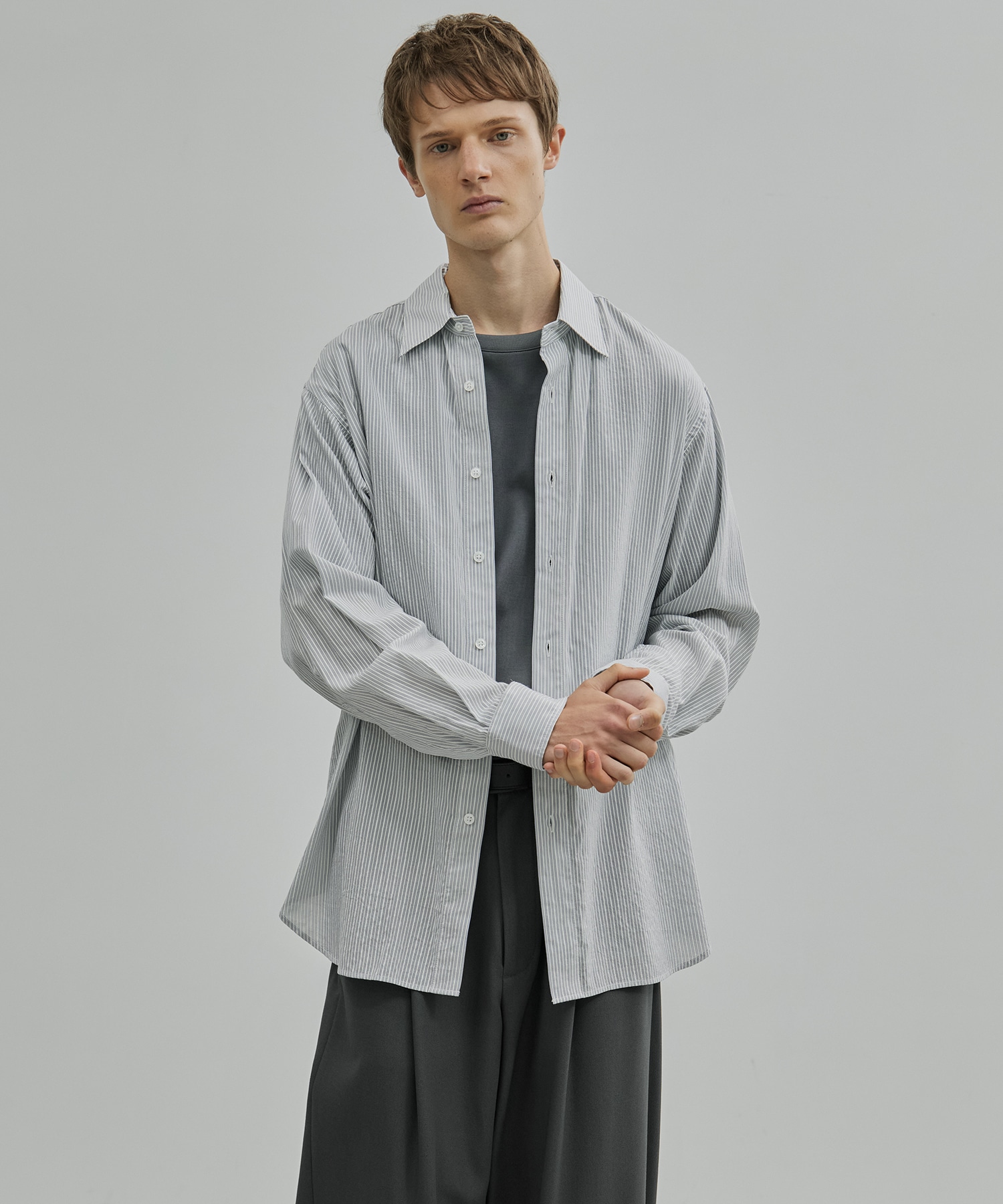 SILK CUPRA STRIPE ロングスリーブシャツ(1 OFF WHITE): : メンズ