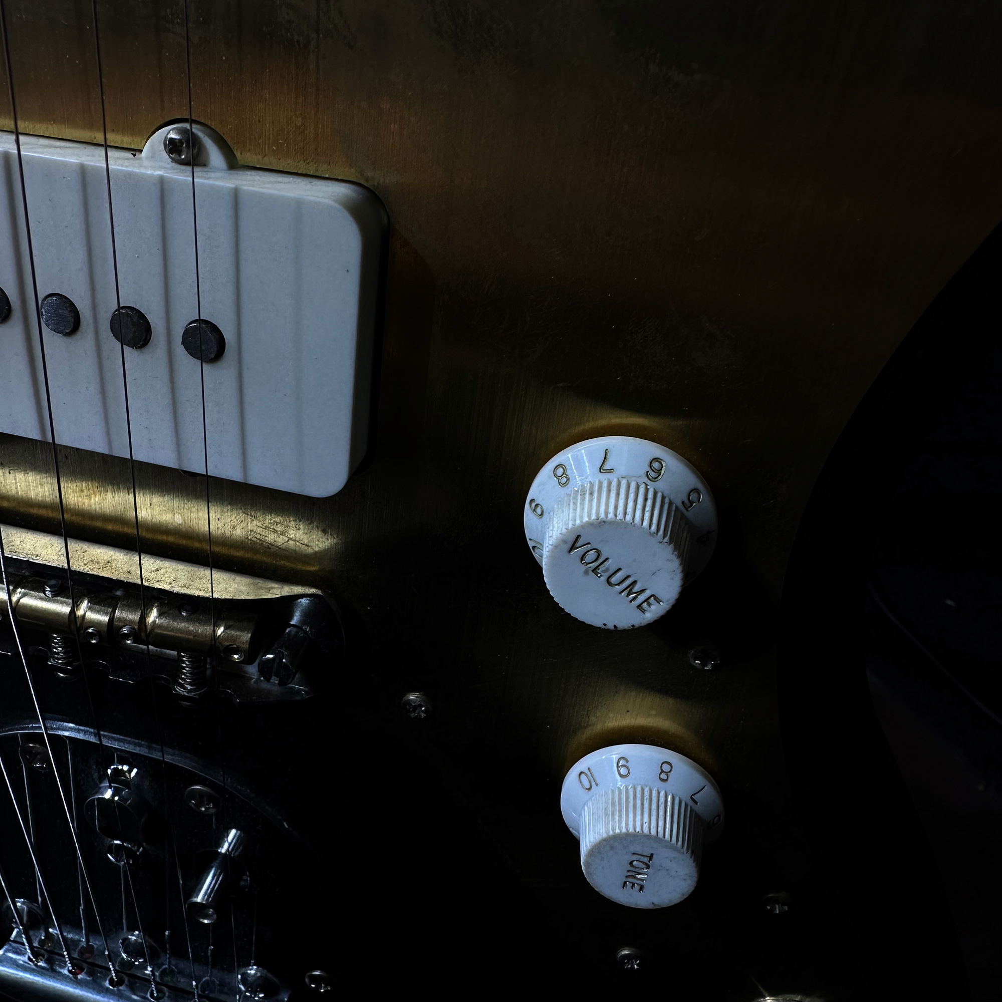 予約受付中】UNTAKE GUITARS 