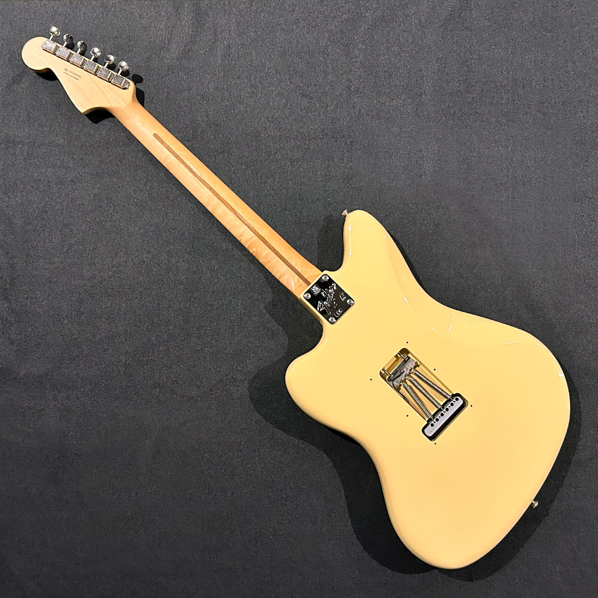 FENDER USA American Performer Jazzmaster Vintage White | UNTAKE