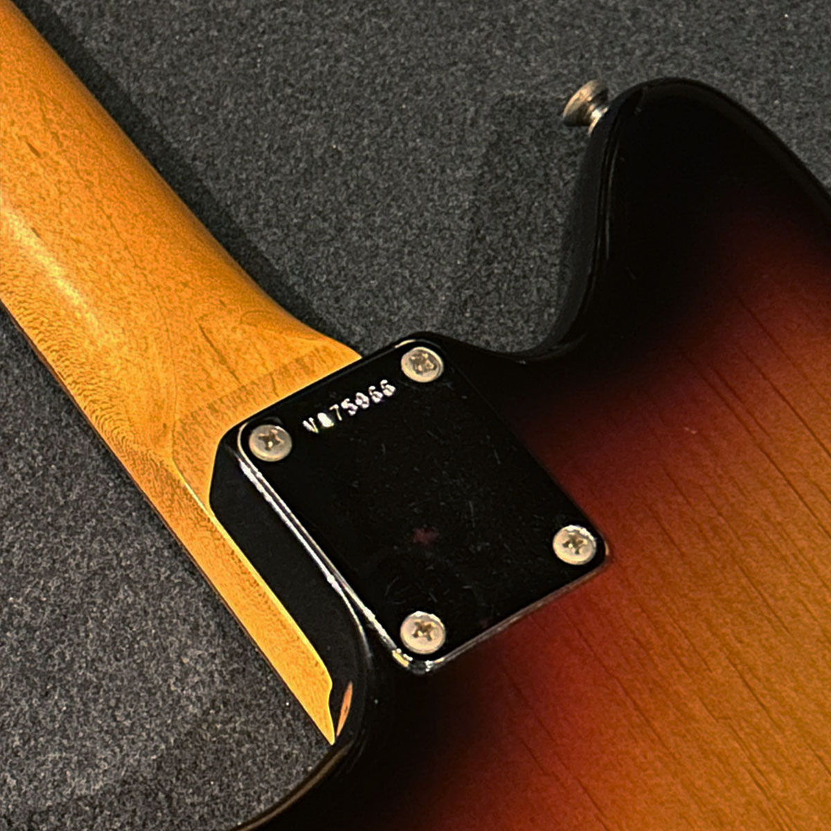 Fender USA American Vintage '62 Jazzmaster 3CS | UNTAKE GUITARS