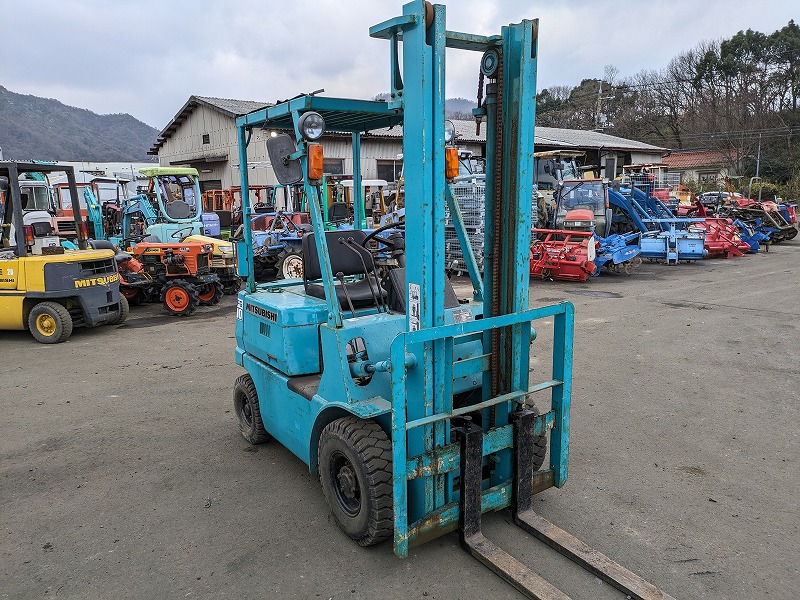 FORKLIFT/ MITSUBISHI/ FG10/ F1-02232/ 2820h – Used Farm Tractor.com