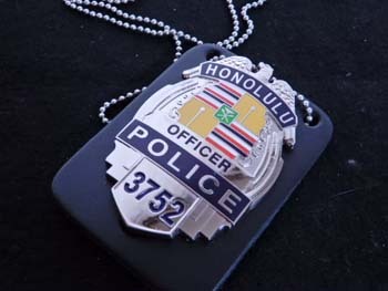 ハワイ ホノルル市警察実物レプリカバッジ オフィサー バッジホルダー