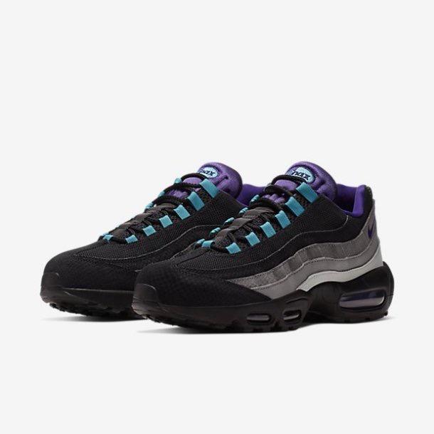 Nike】Air Max 95 “Grape Reverse”が7月30日/8月10日に復刻発売予定