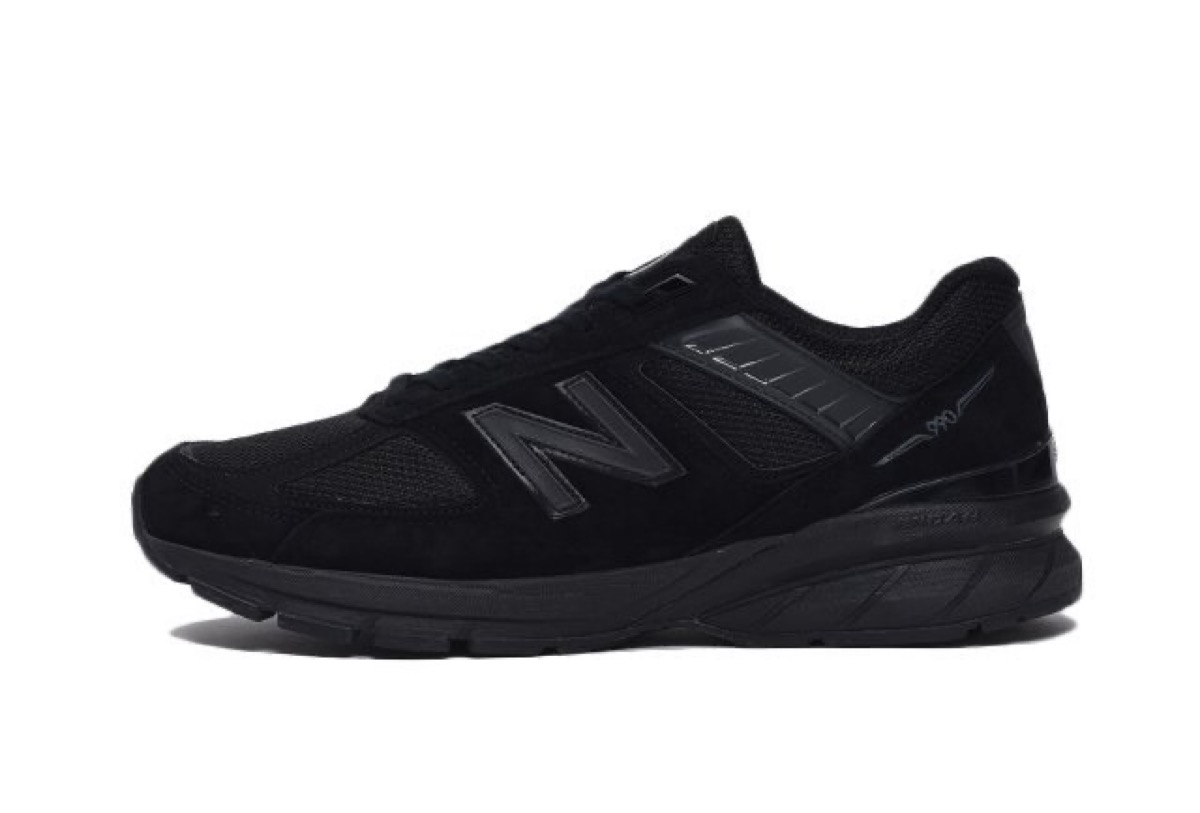 New Balance 『990v5 “Triple Black”』が再販中［M990BB5］ | UP TO DATE