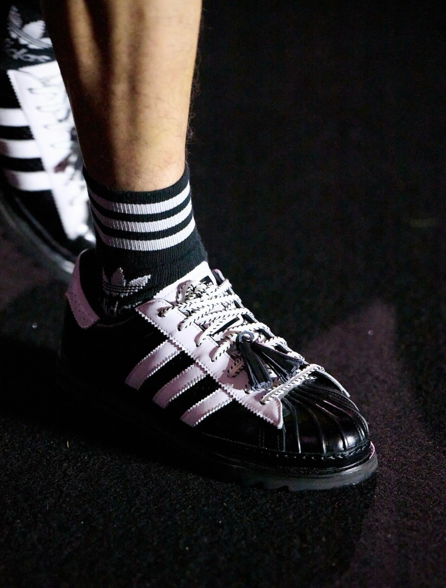CLOT × adidas Superstar by Edison Chen “Black White”が国内4月12日