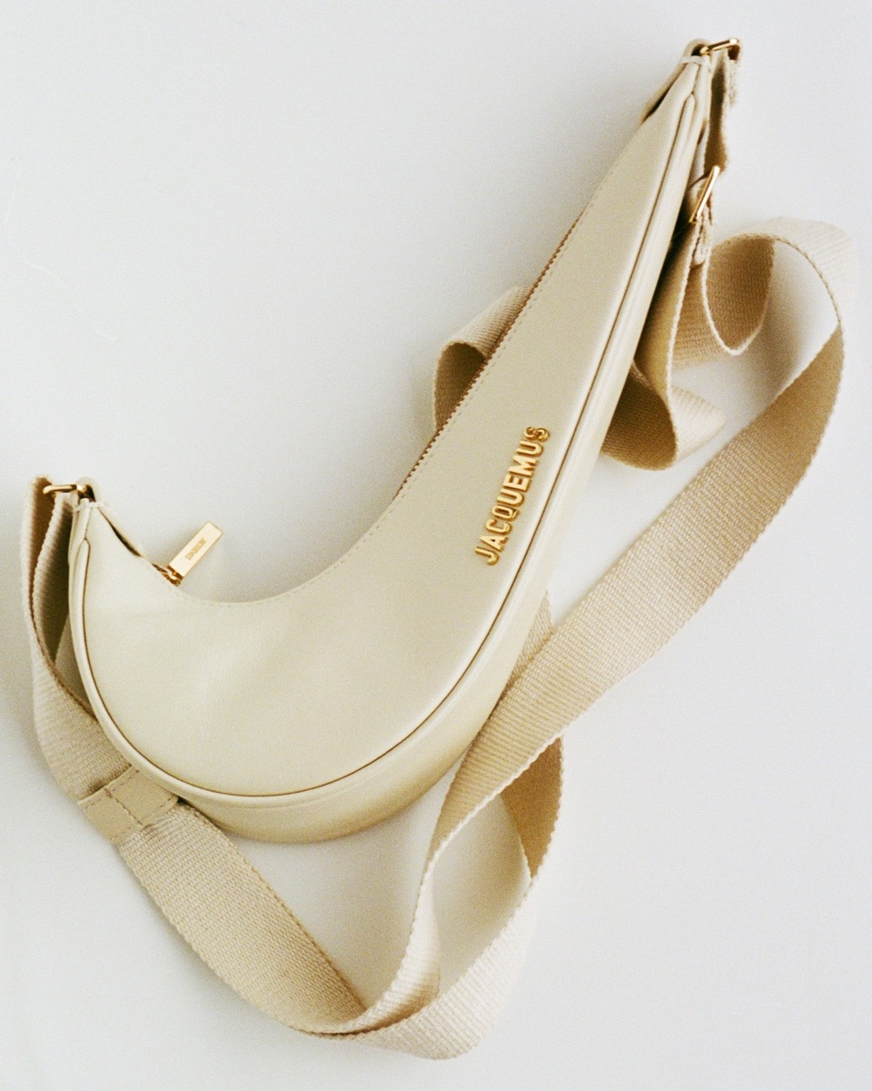 JACQUEMUS × Nike “Swoosh” Bag が2月27日に再販 | UP TO DATE