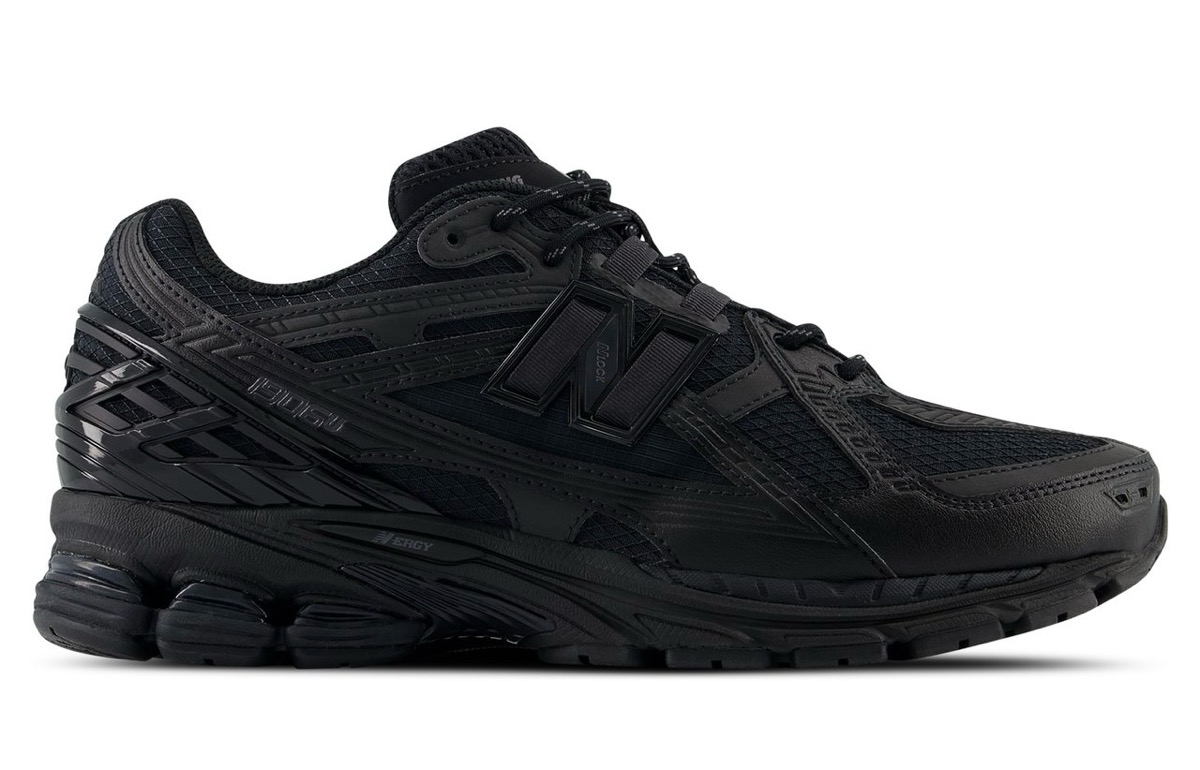 New Balance『1906N “Triple Black”』が国内8月16日より発売［M1906NJ