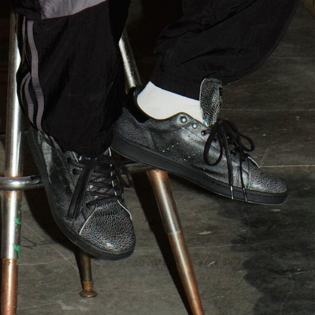 adidas Skateboarding x Fucking Awesome Stan Smith & トラックスーツ