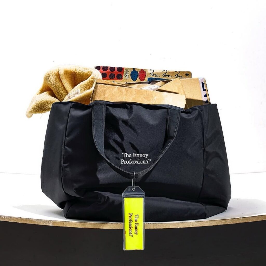 ENNOY x スタイリスト私物『UTILITY BIG BAG』の抽選販売が国内4月18日