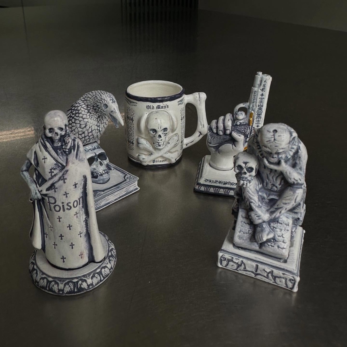 NEIGHBORHOOD x ガシャポン インセンスチャンバーのミニチュア