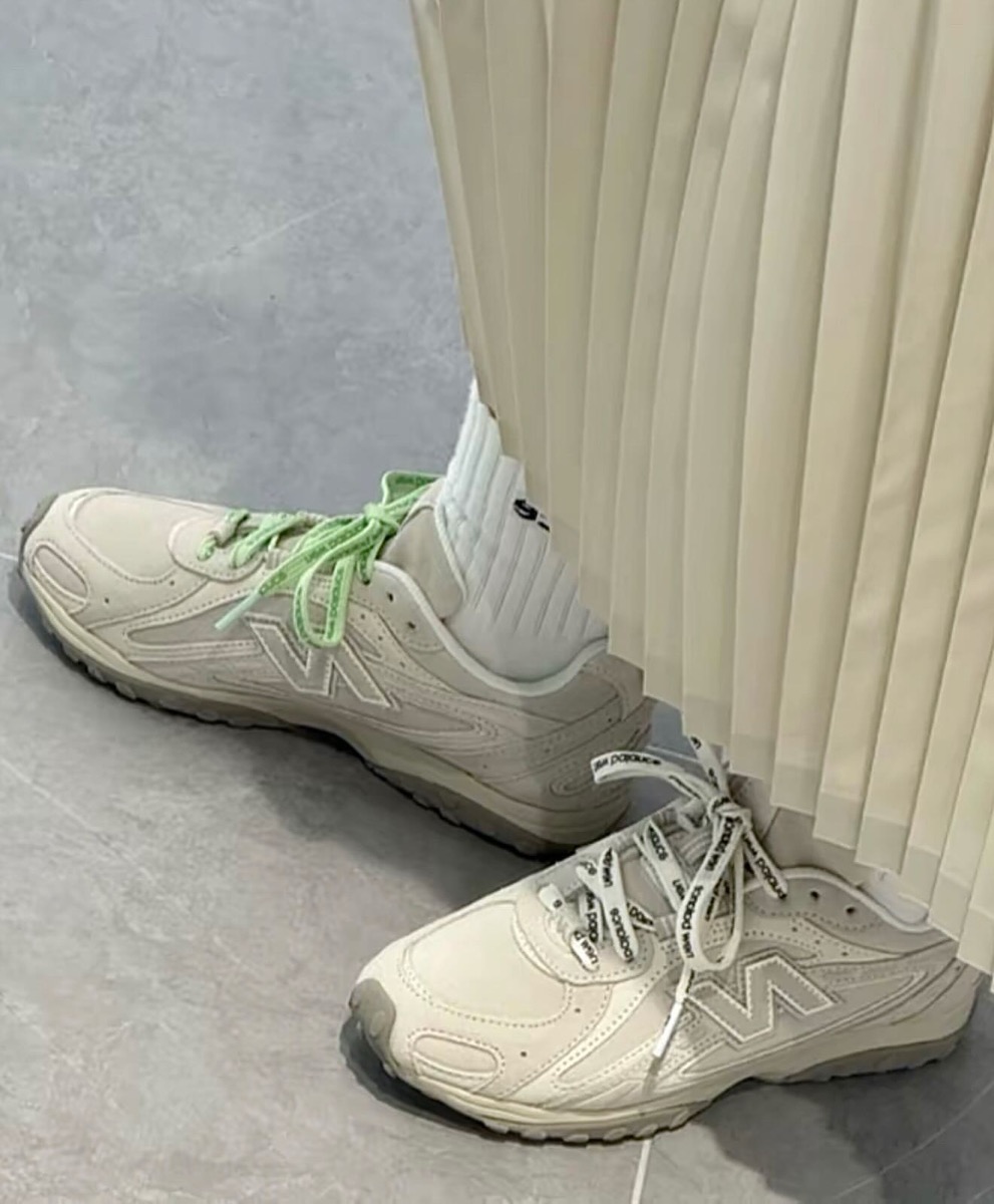 New Balance 204L “Timberwolf/Linen”が国内8月13日に発売［U204LMMC