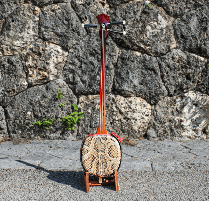 首里城女官居室木材活用三味線について | うるま屋