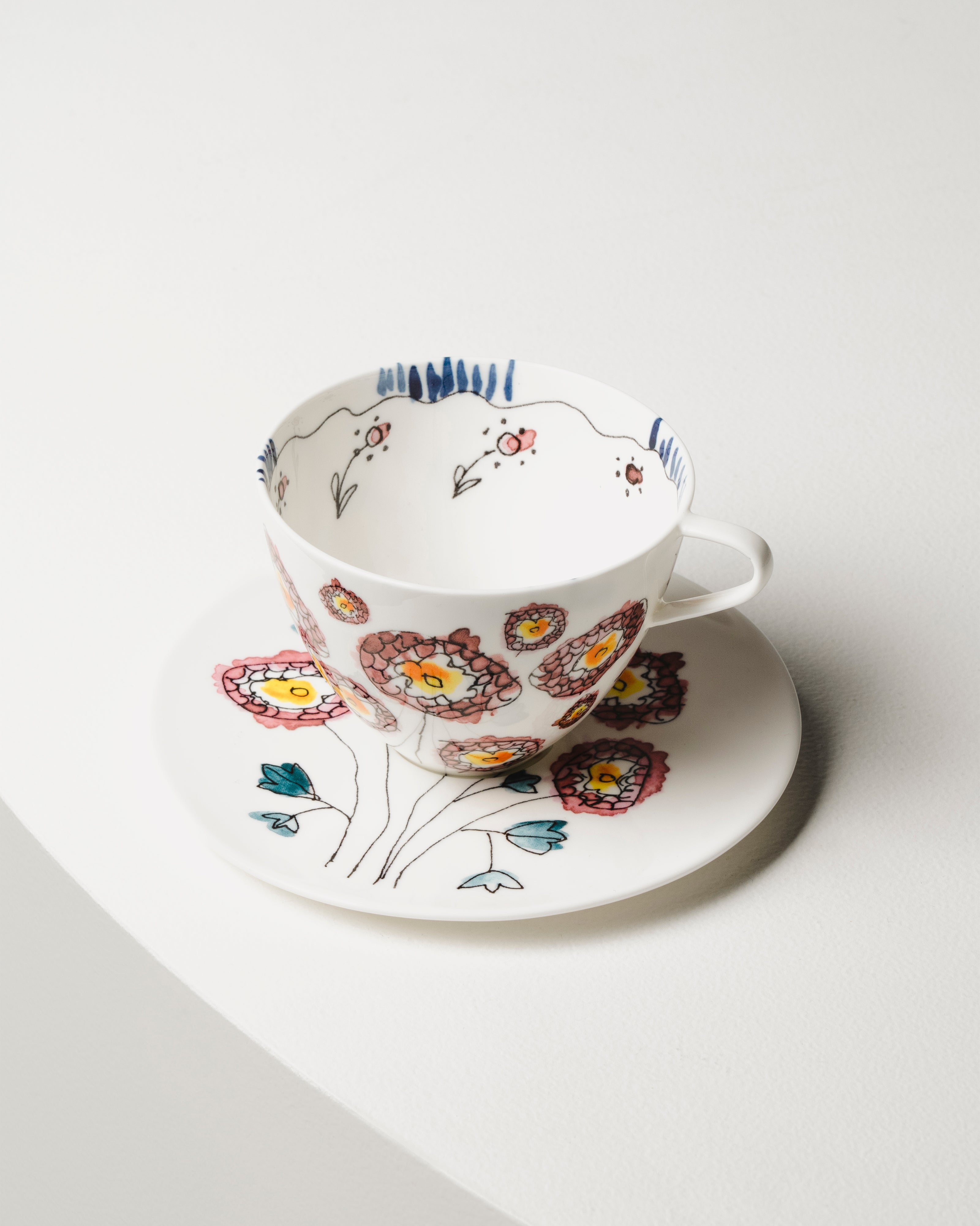 Cappuccino cup with saucer Anemone milk Midnight Flowers – Serax US