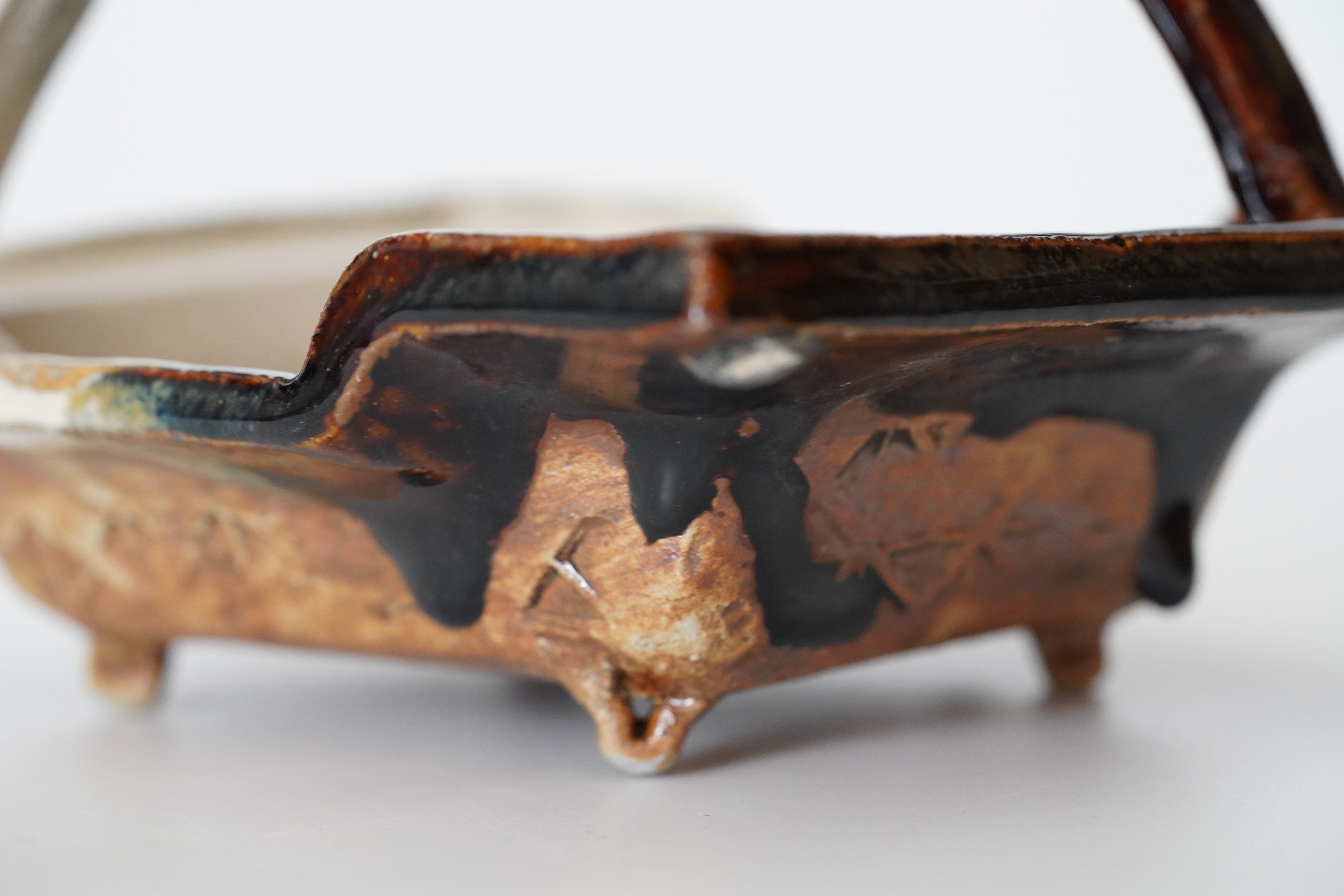 岡本作礼】朝鮮唐津手付向付 – うつわ御結