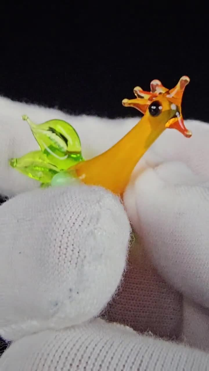 雄鶏の置物、ミニガラスムラーノ品質のランプワークガラスの置物