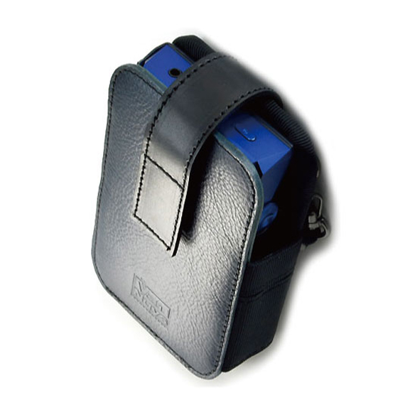 D952：Astell&Kern A&ultima SP1000M用 完全無欠の縦型キャリング