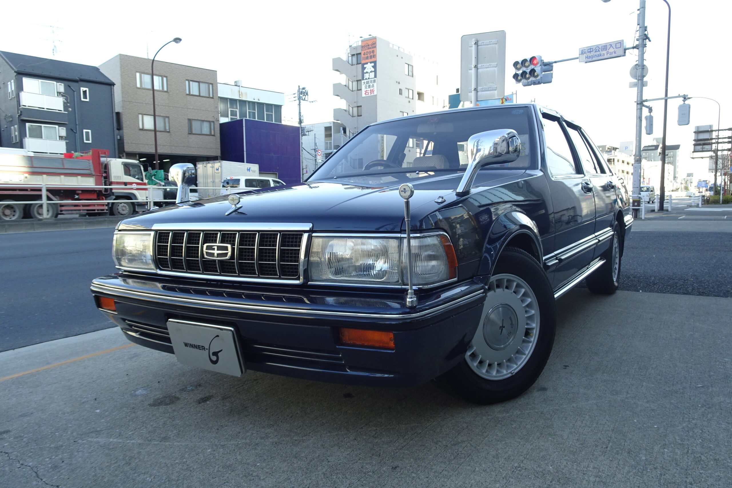 近年減少傾向にある車のコーナーポールについて｜下手くそ棒と呼ばれる装備