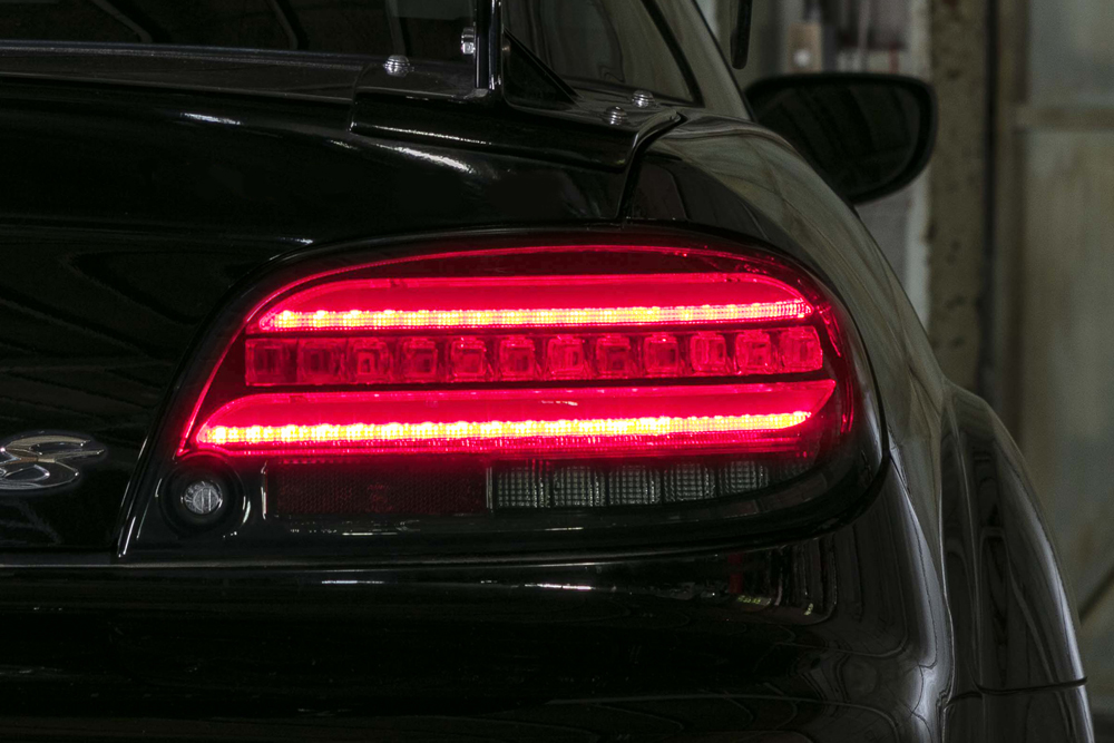 RX-8 後期型対応 ジュエルLEDテールランプREVO｜製品情報｜VALENTI