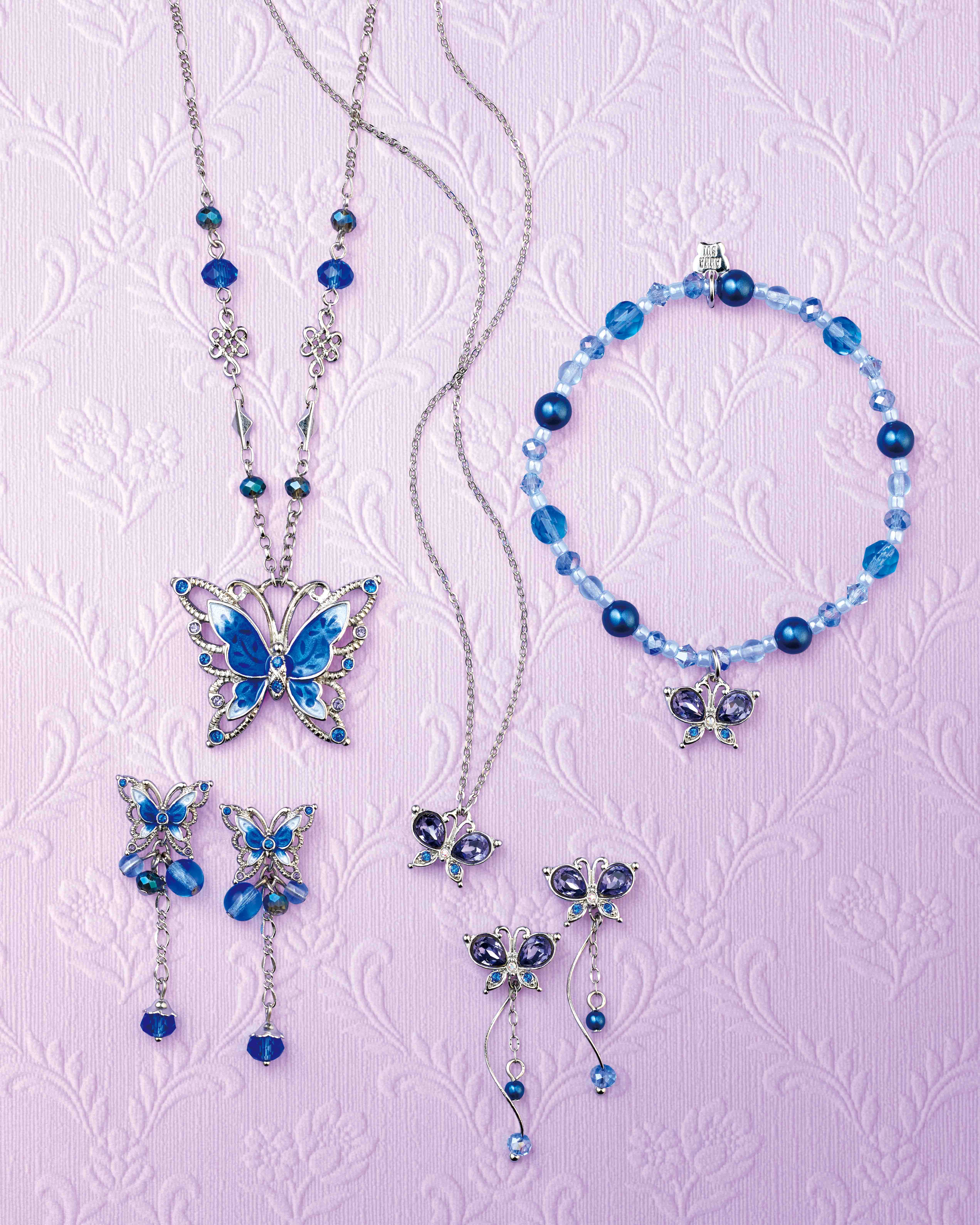 ANNA SUI | アナ スイ | Brand List | 株式会社ヴァンドームヤマダ