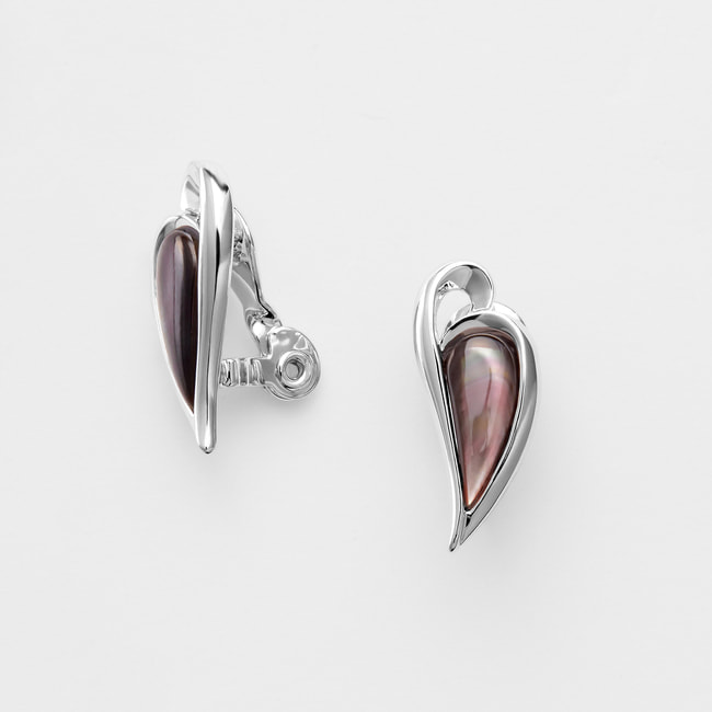 VBME4681__BP 黒蝶貝 イヤリング｜イヤリング｜ヴァンドームブティック