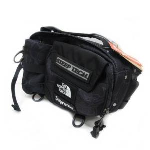 ボックスロゴ メッセンジャーバッグ ショルダーバッグ フラップ 留め具