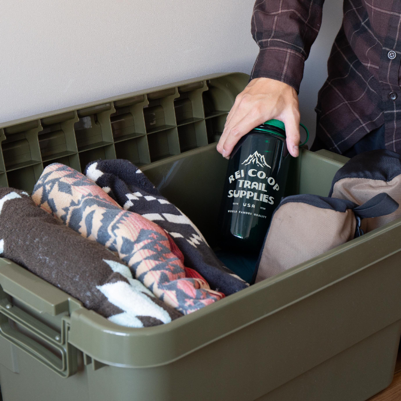 グレーのみ廃番※ 頑丈収納ボックストランクカーゴL 幅80×奥40×高さ36cm