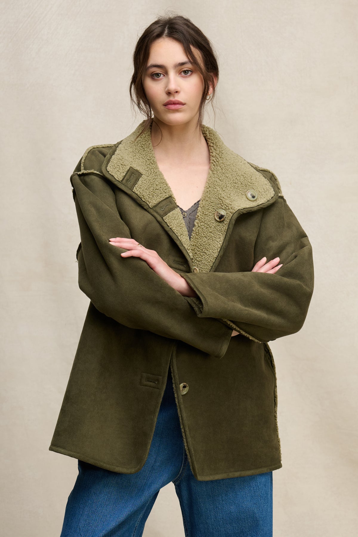 SHONA LUXE SHERPA REVERSIBLE JACKET – Velvet by Graham & Spencer