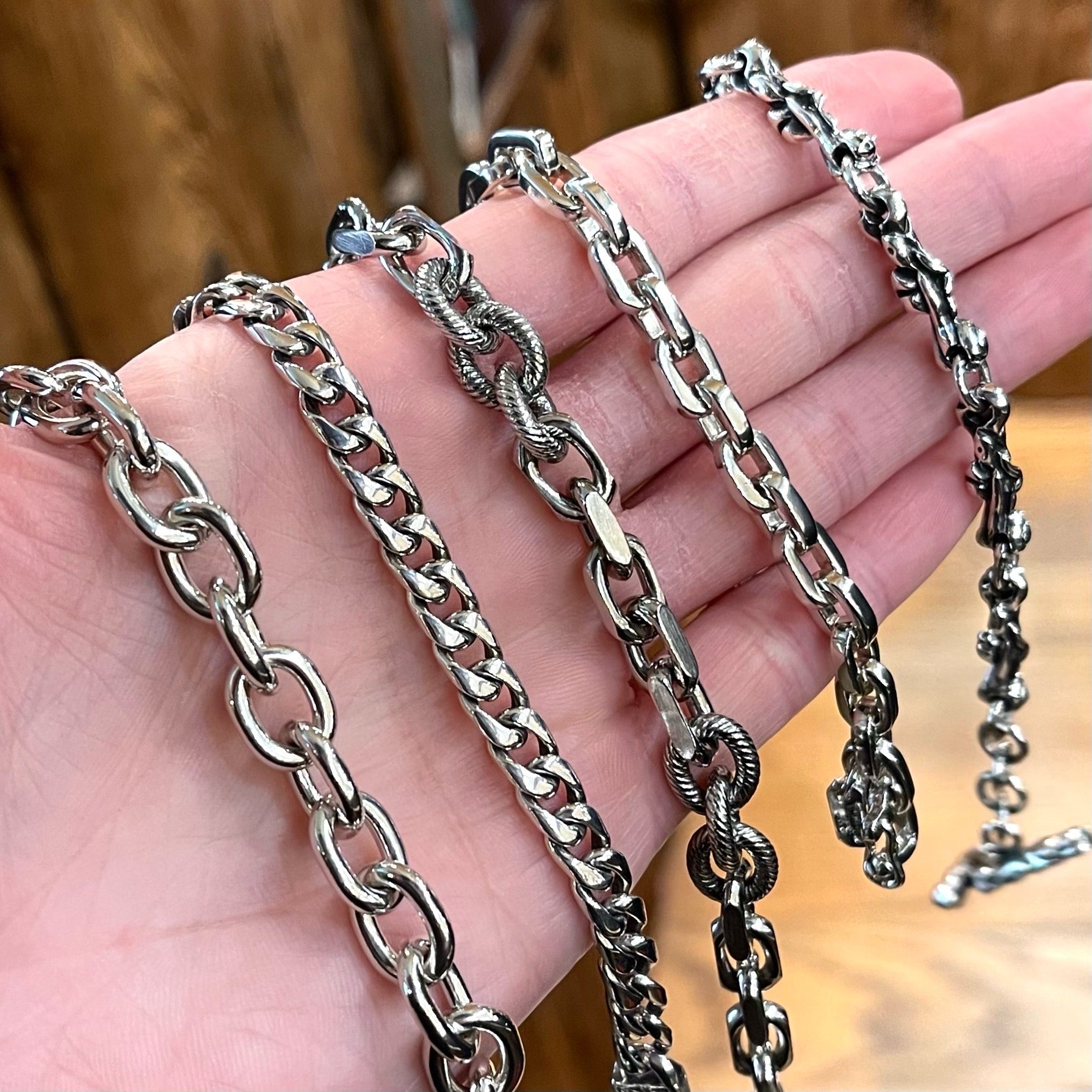 KeyDesign Thin Cuban Link Bracelet | Versani