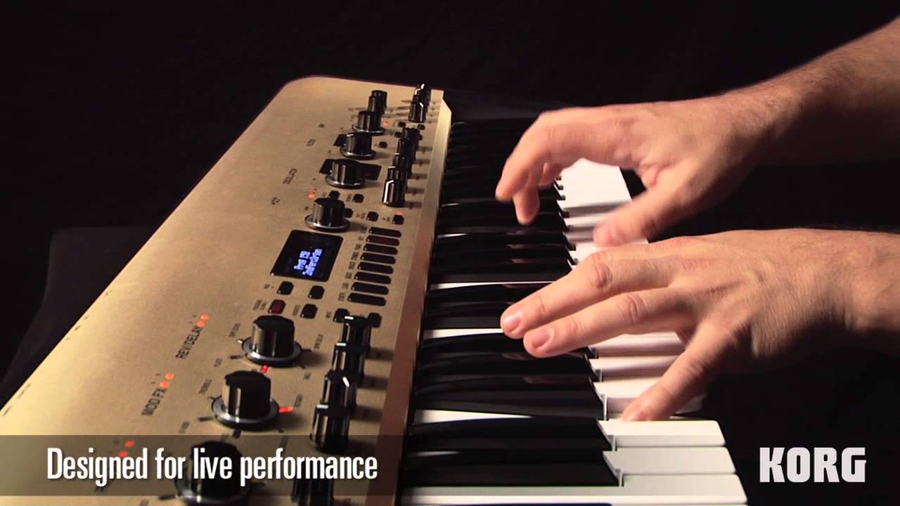 Korg KingKORG 61-Key Analog Modeling Synthesizer - Vintage King