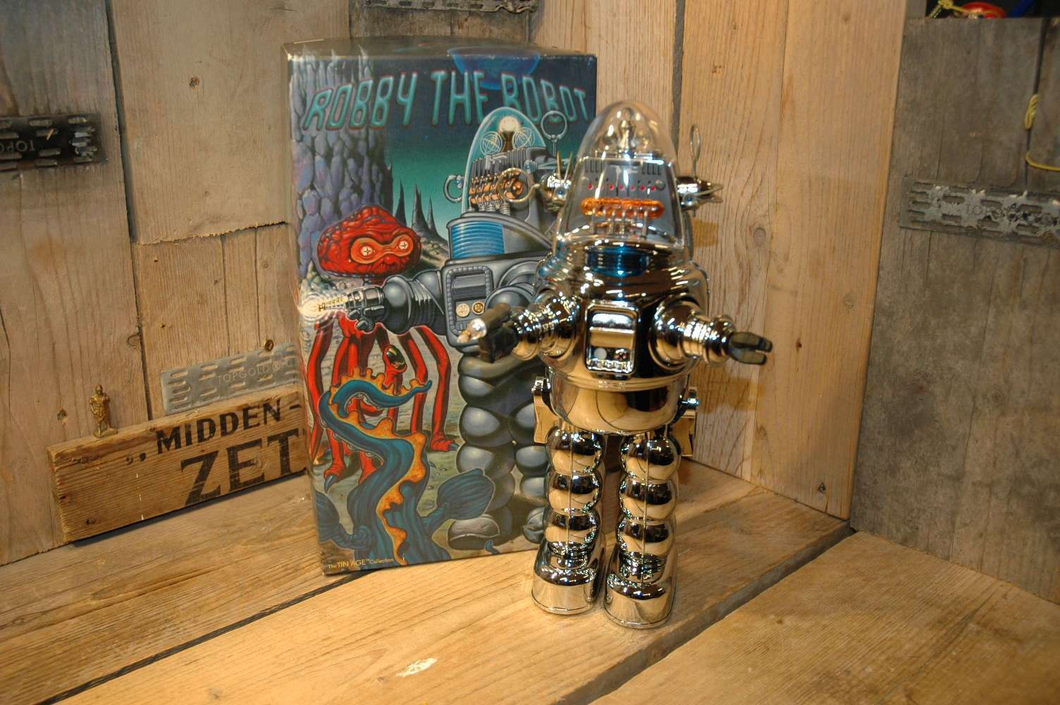 Osaka Tin Toy Institute - Robby the Robot Chrome version - Vintage