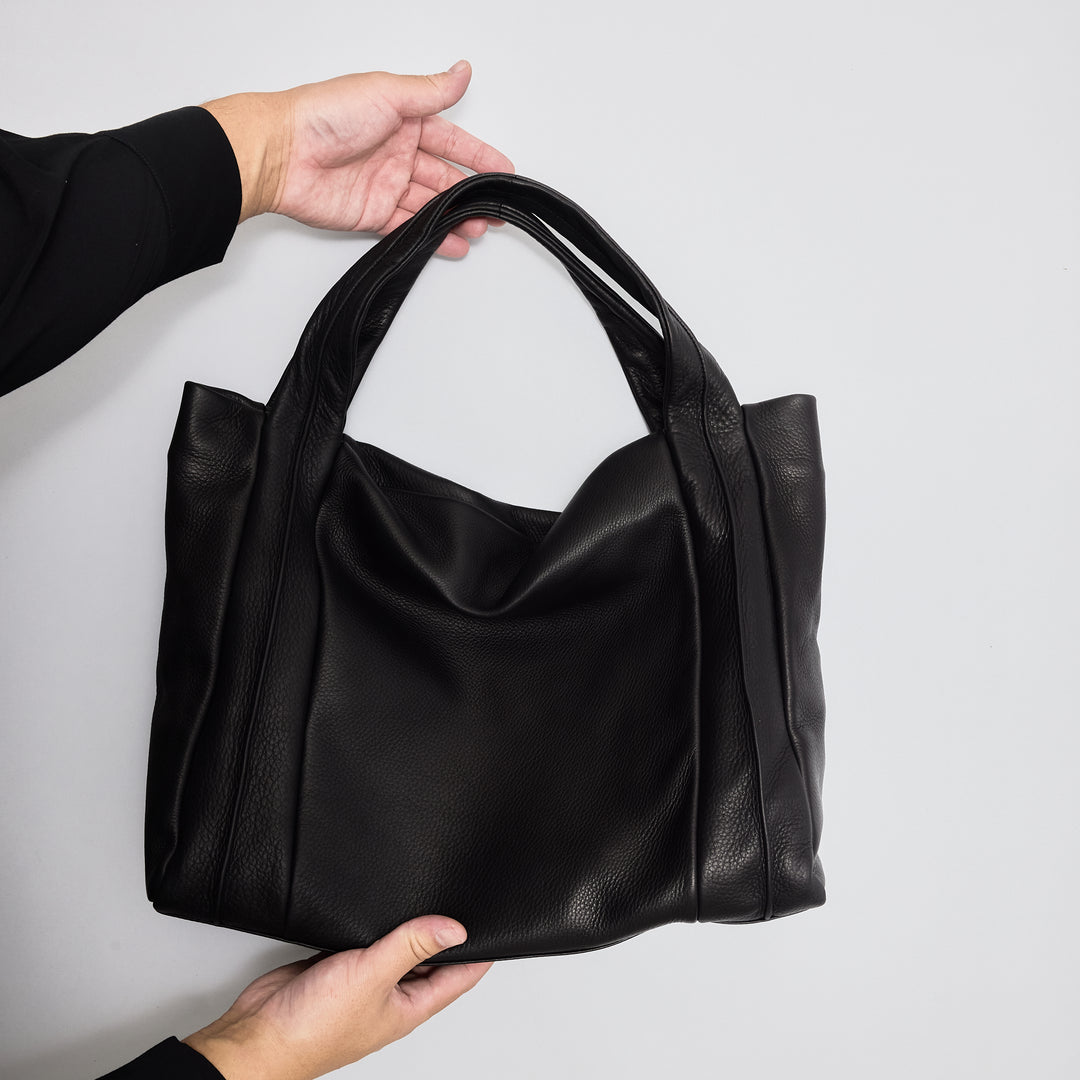 Zilda (ジルダ)上品でしなやかなソフトキップレザーのA4サイズトート