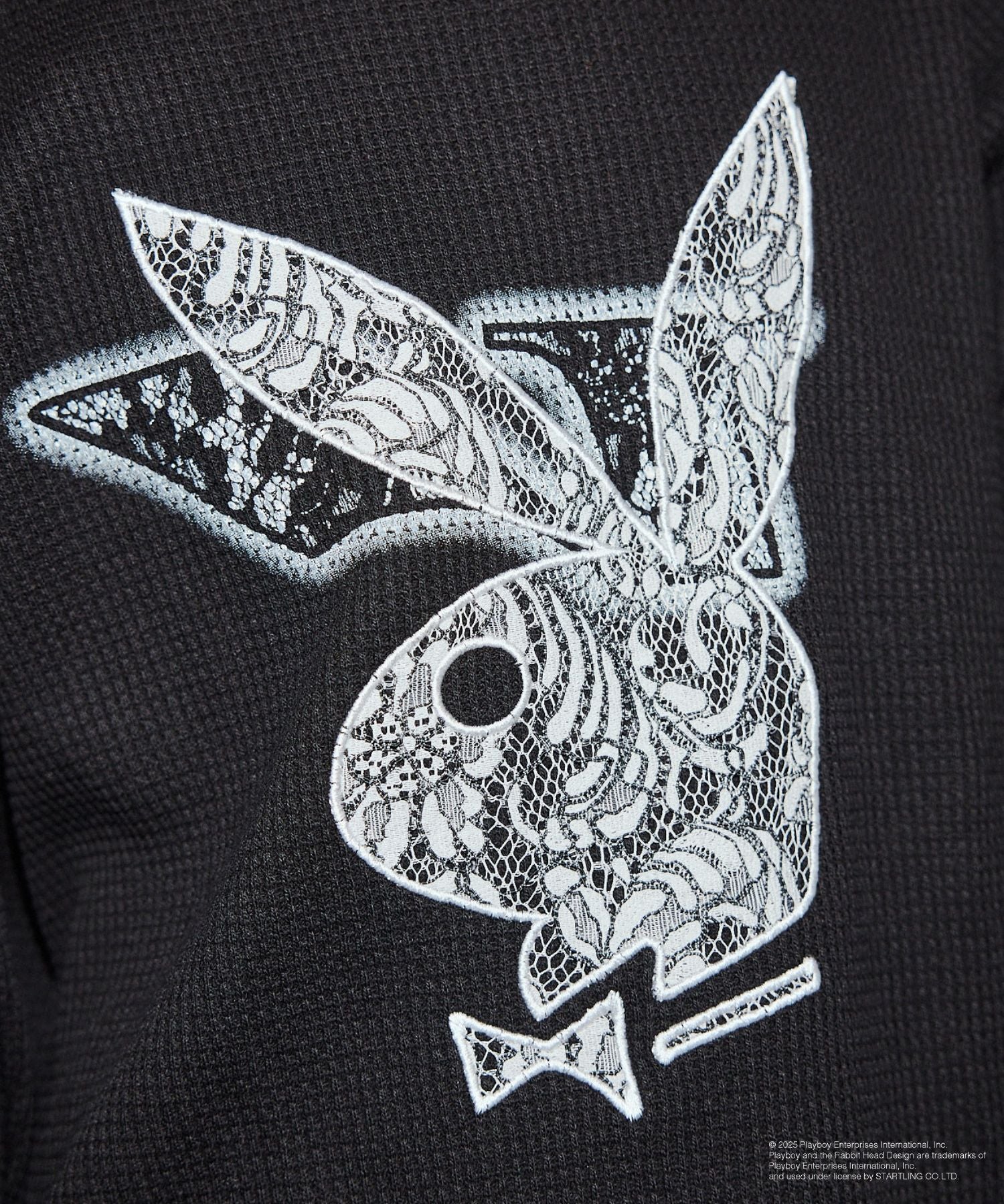 PLAYBOY L/S Crew Neck Tee(BLACK) – VI E DIT
