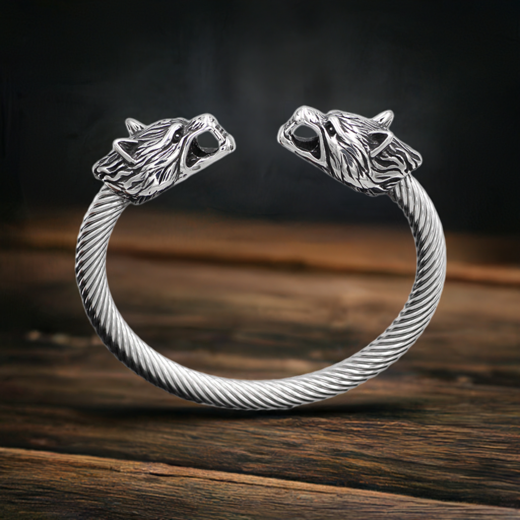 Double Wolf Bracelet – Viking Century