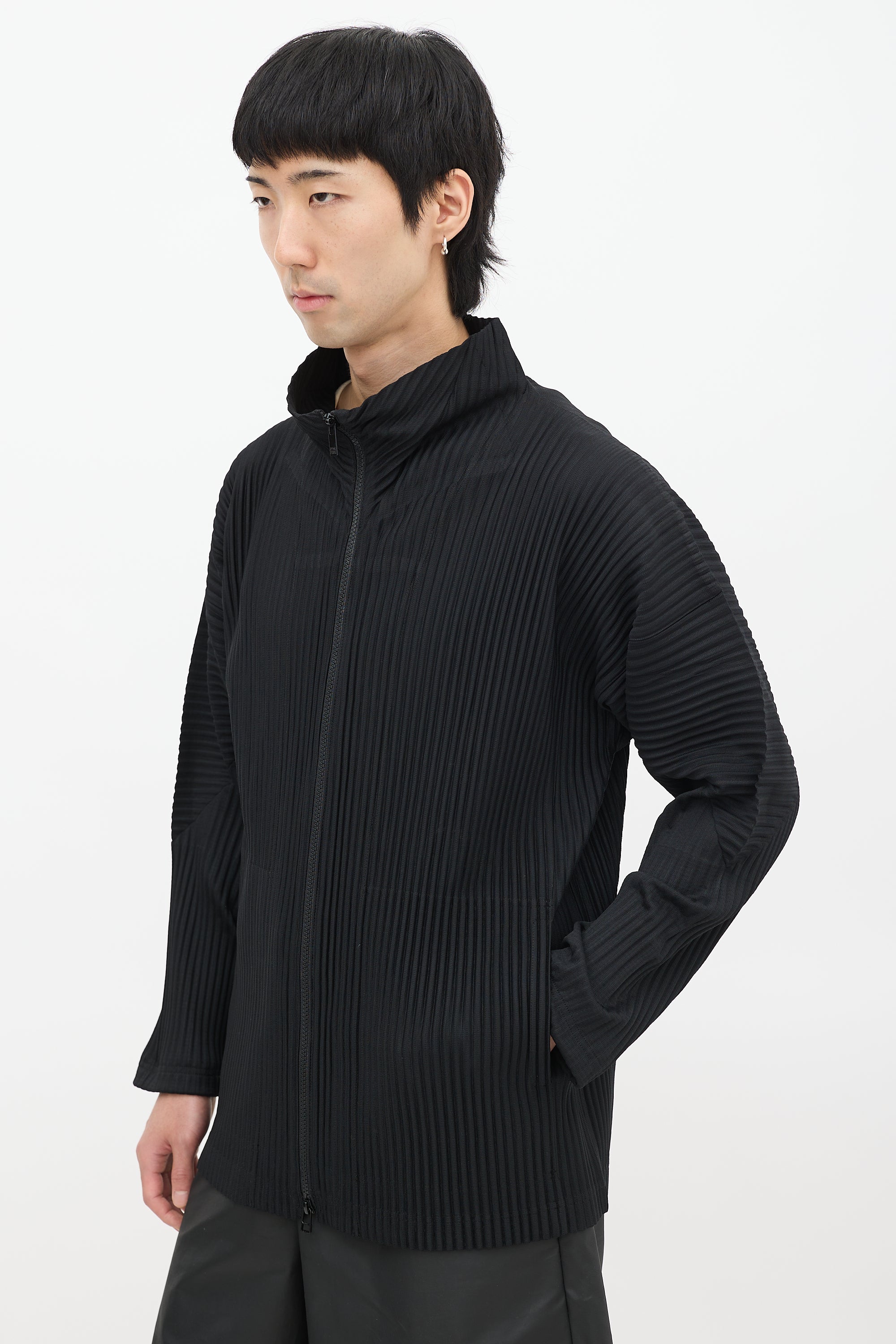 Homme Plissé Issey Miyake // Black Pleated Zip Jacket – VSP