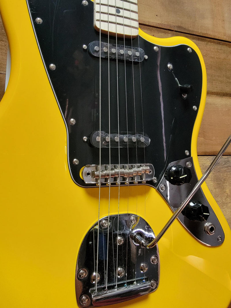 Squier Limited Edition FSR Affinity Jaguar - Graffiti Yellow