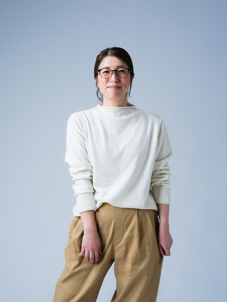 新感覚！カシミヤ70%×シルク30% 肌に優しいインナーセーター