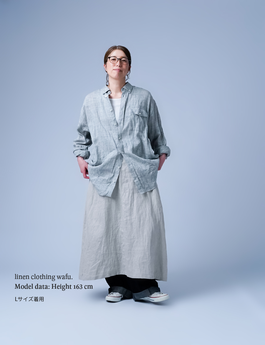 シャンブレーリネンシャツ】ついつい手を入れたくなる ポケット付き