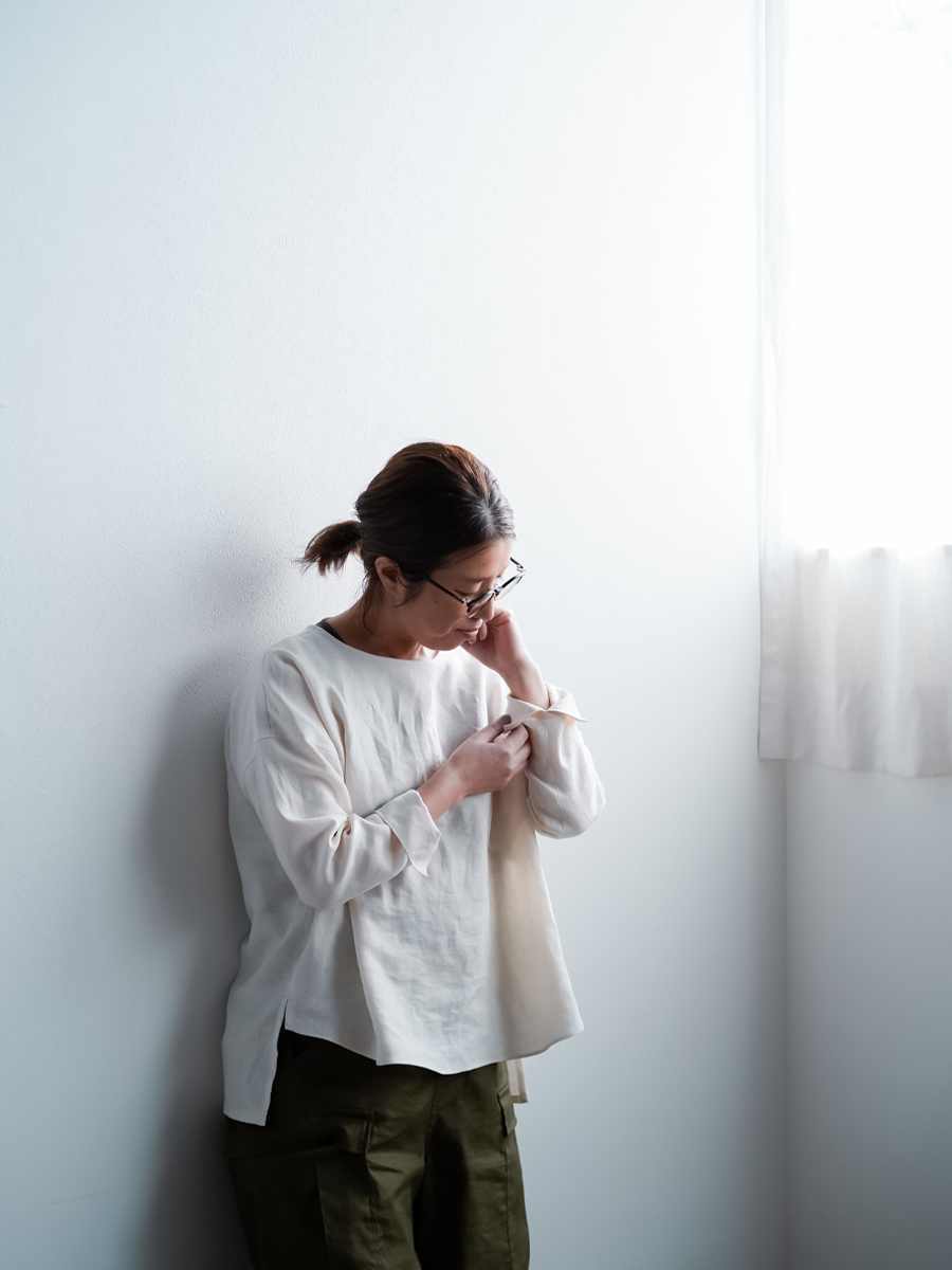 リネントップス】前後差の着丈がポイント！ ポケット付き ゆるT