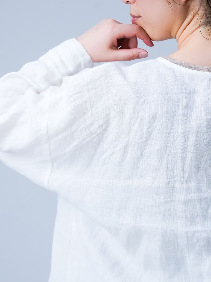 リネントップス】前後差の着丈がポイント！ リネン梨地 ポケット付き