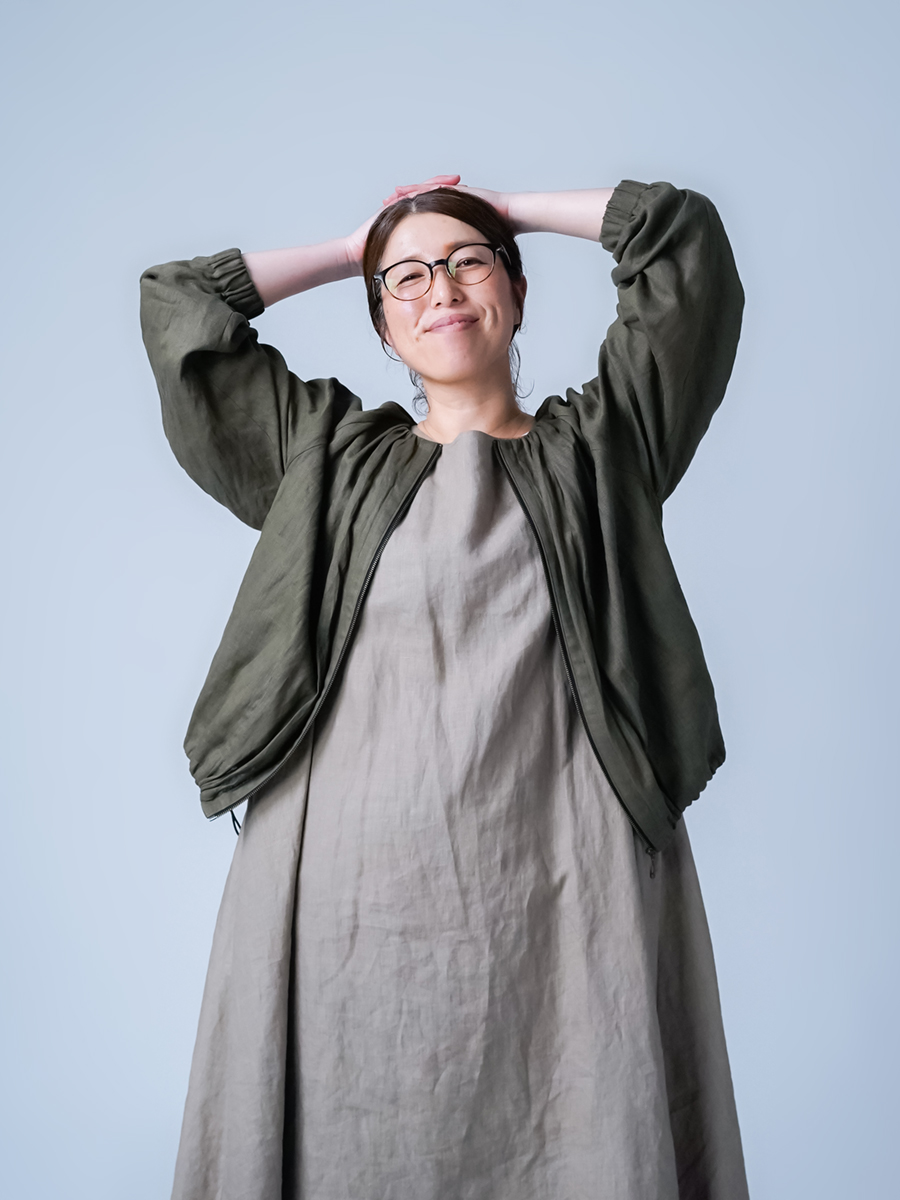 リネンブルゾン】着こなしにそっと寄り添う リネン ファスナー