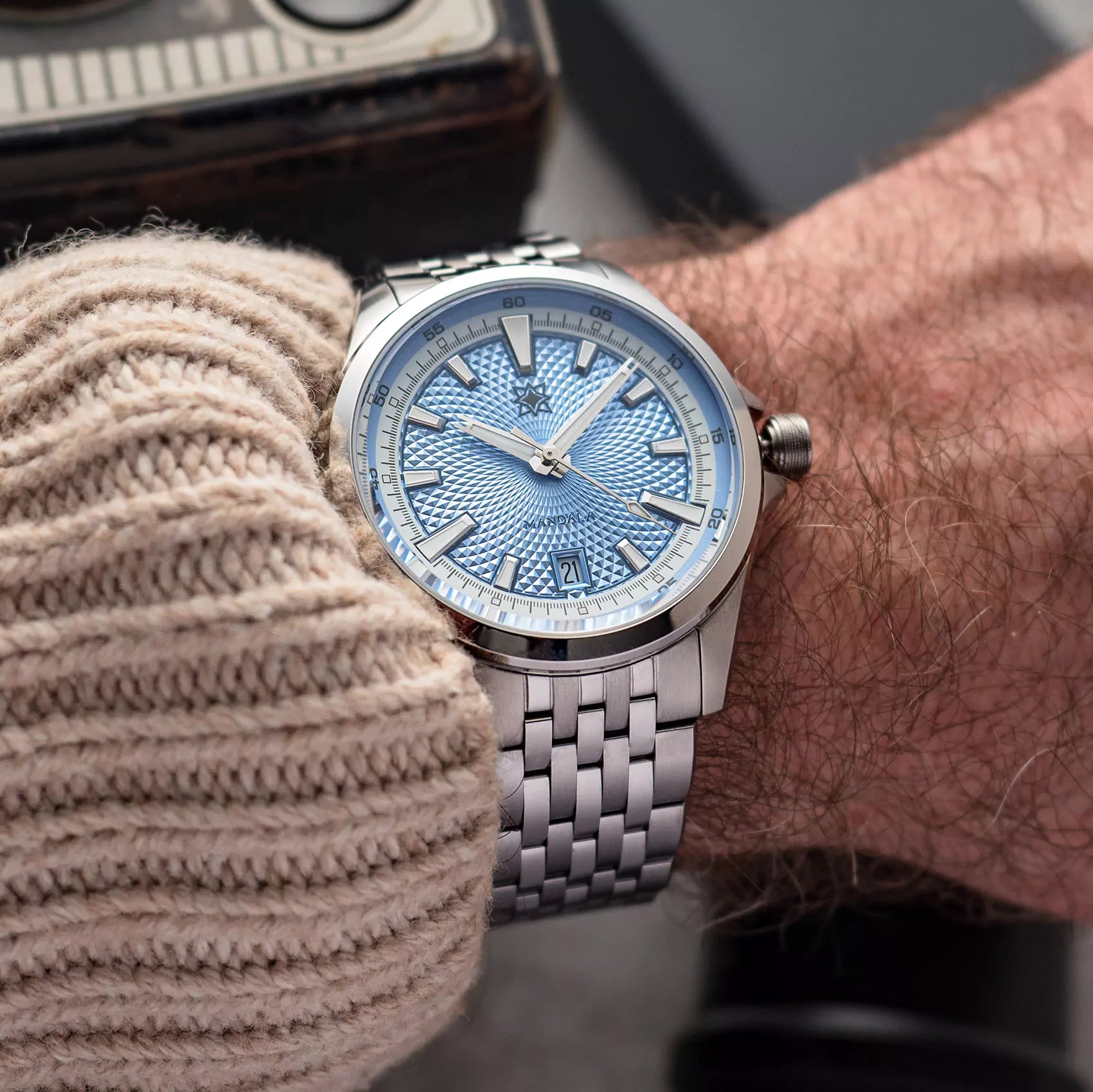 Second Hour - The Mandala Mk3 - Silver Blue