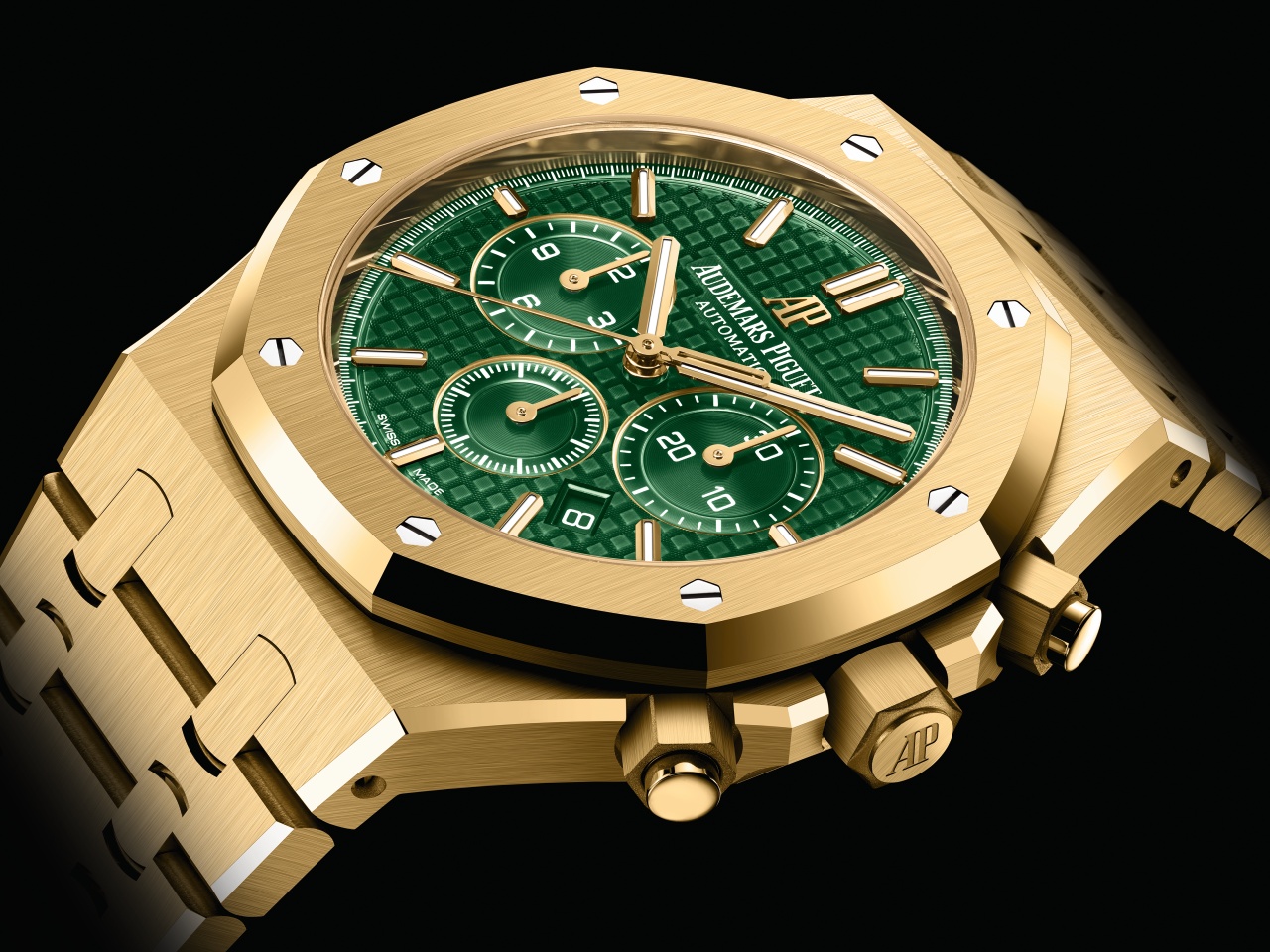 Green hues for the Audemars Piguet Royal Oak - Watch I Love