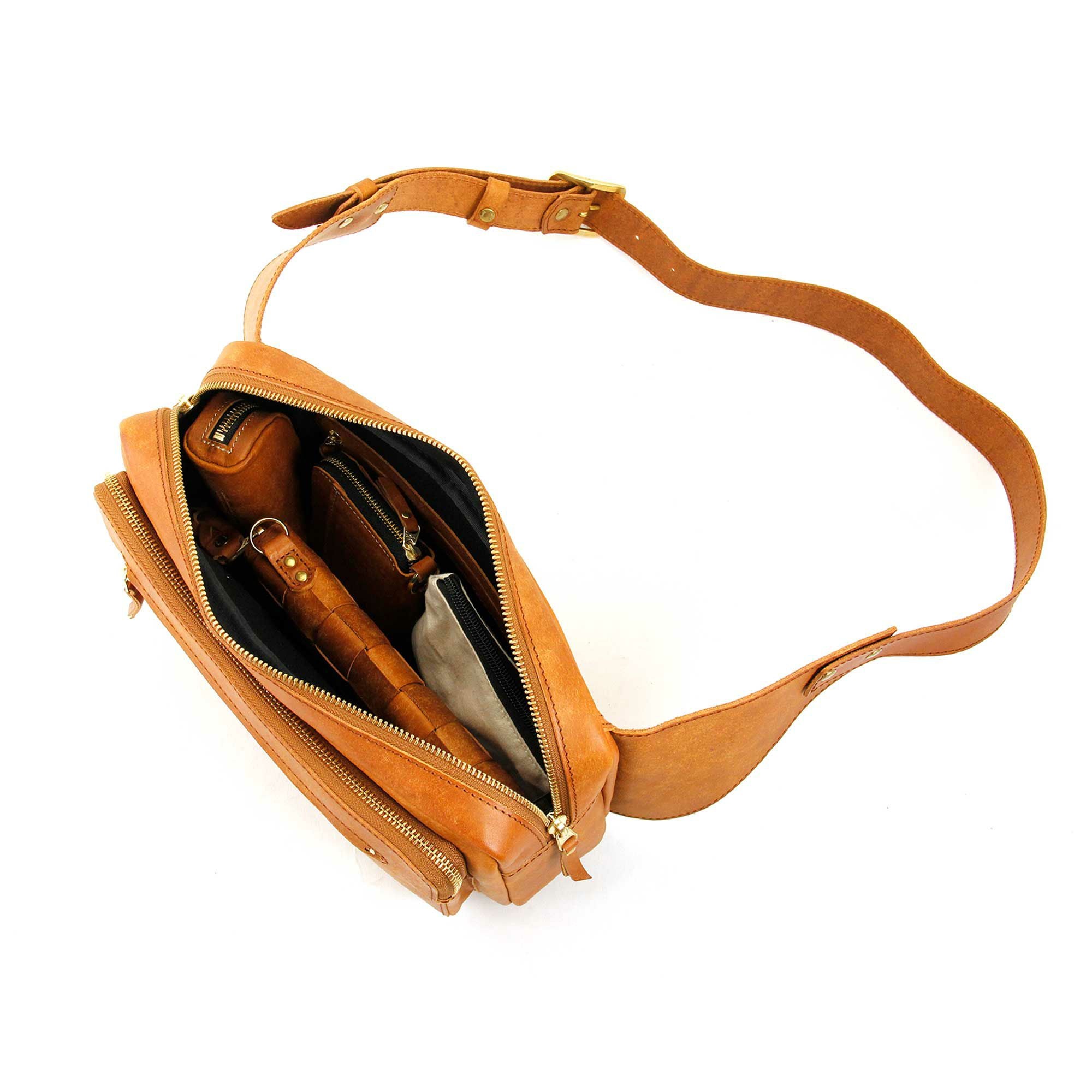 Ryu] SQUARE BODY BAG | Ryu(リュウ)公式ECサイト／Wath'z