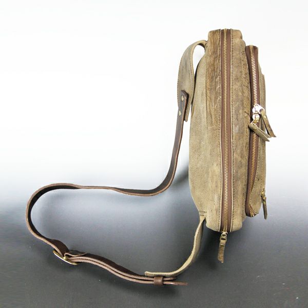 kudu] KD SQUARE BODYBAG | Ryu(リュウ)公式ECサイト／Wath'z