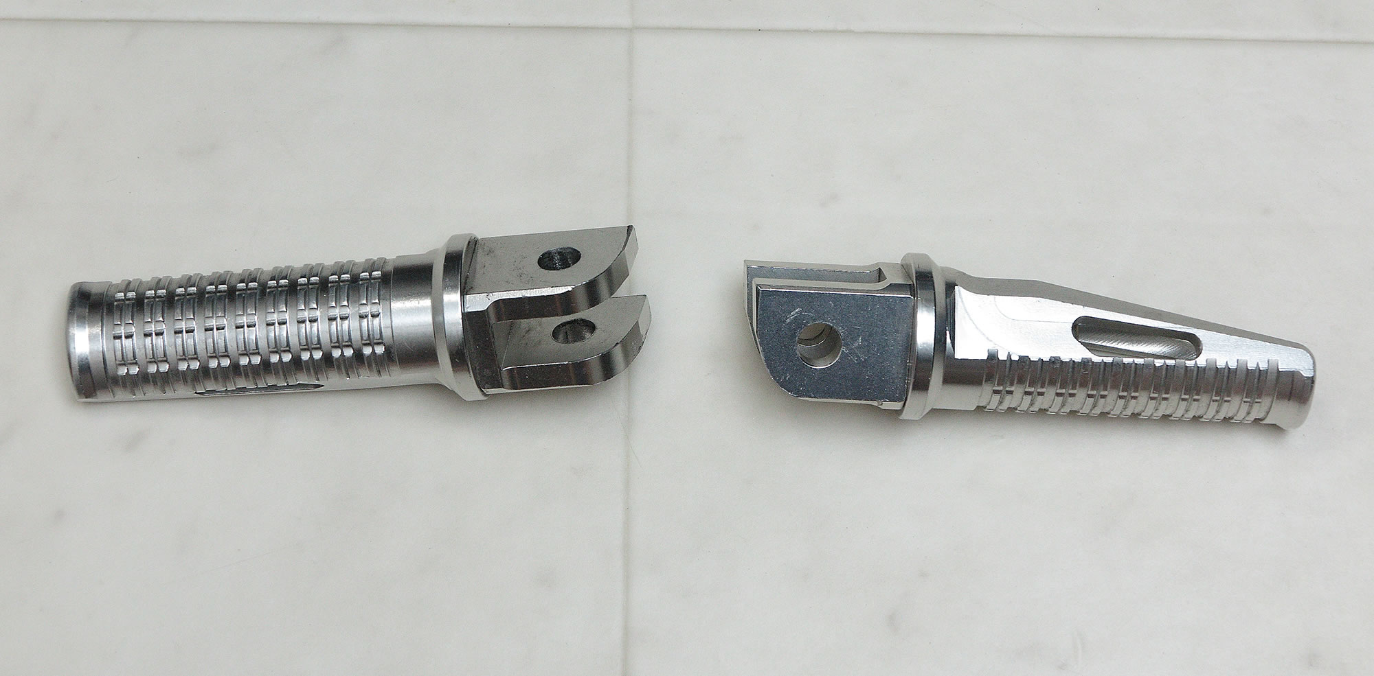 CB250R(MC52) アルミペグ